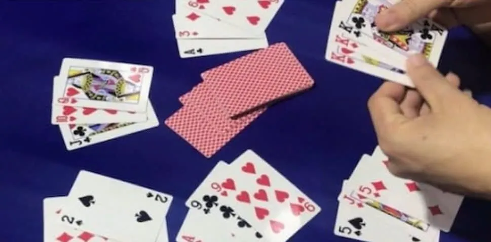 Kinh Nghiệm Chơi Bài Liêng Luk88 - Nơi Tổ Hợp Giúp Đỡ Các New Player 2 Tổng Quan về Kinh Nghiệm Chơi Bài Liêng Luk88